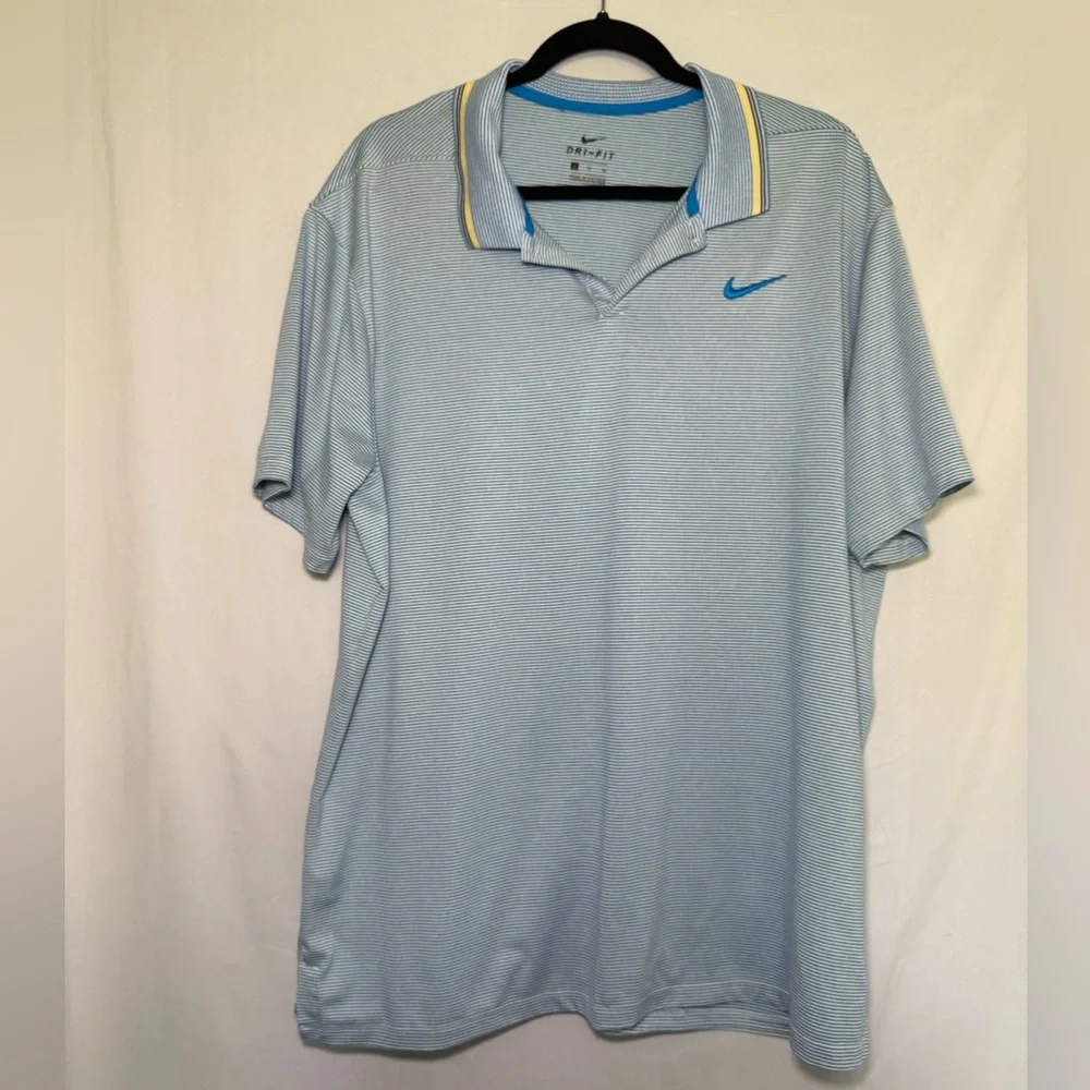 Nike Men's Blue Polo Shirt